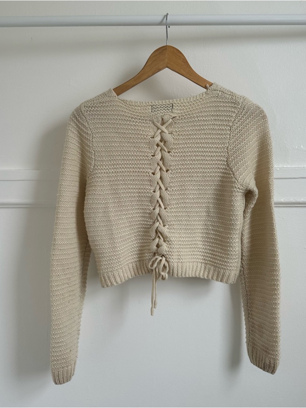 Cream Cable Knit Cropped Sweater - Picture 4 of 4